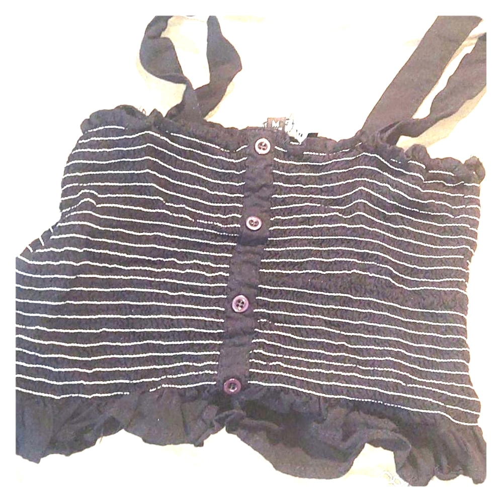 Black and White crop top